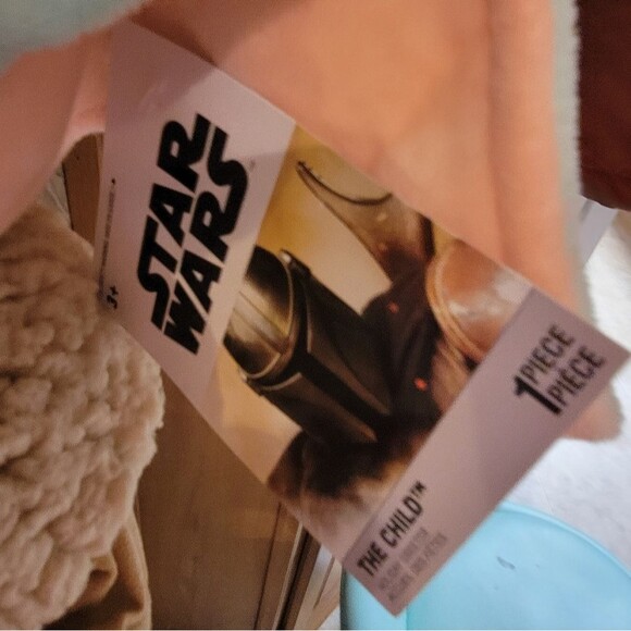 Star Wars THE CHILD Holiday Greeter 18" Plush Baby Yoda holding Candy Cane - Picture 5 of 10